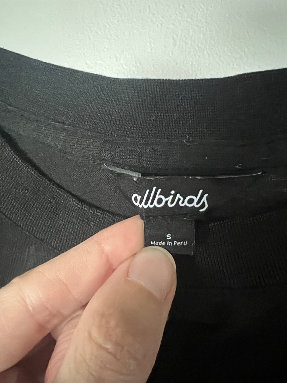 Allbirds black crop tshirt size small - Picture 2 of 3